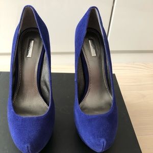 Report Signature High Heels